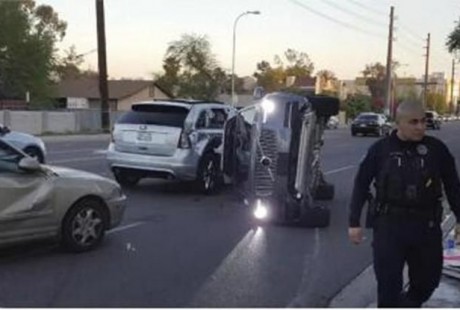 如何起訴一輛自動駕駛汽車？